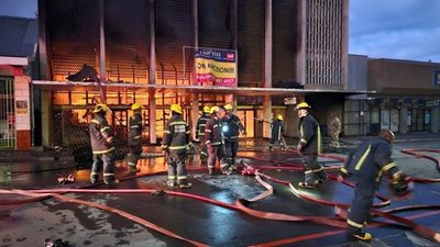 UPDATE - Munisipaliteit reageer op brand in Kerkstraat