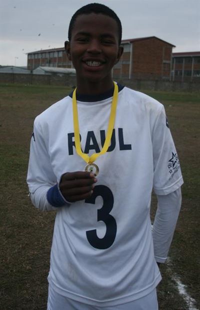 Raul Stars take home the Geolfa title