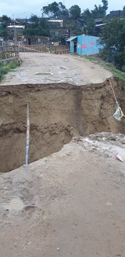 Road in Themba collapses after heavy rain