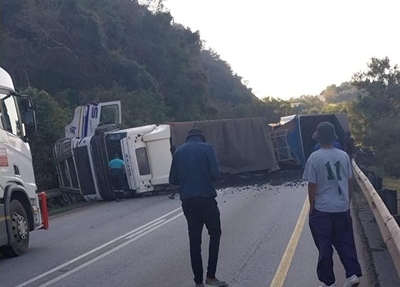 Olifantskop Pass closed for traffic
