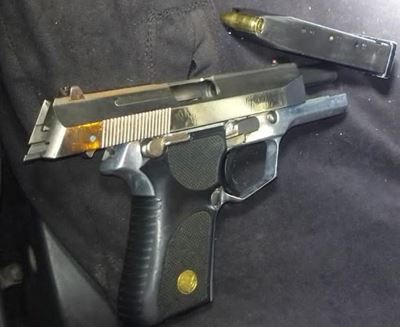 Man arrested for possessing illegal gun