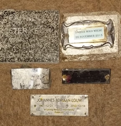 Vic Bay: Collection of Plaques removed