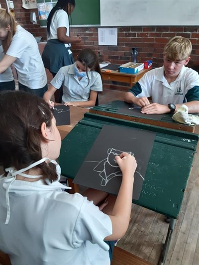 Art club gets creative