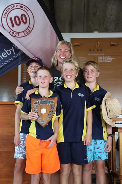 Young sailors make Knysna proud