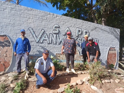 Nuwe baadjie vir Van Wyksdorp-polisiestasie