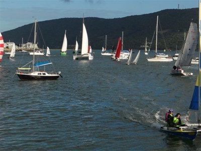 Sails on the lagoon once more