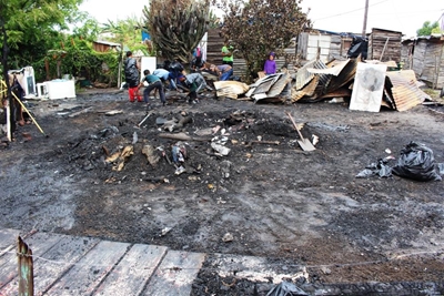 Opvolg: Vrou brand dood in haar huis