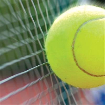 Jaarlikse tennistoernooi die naweek