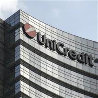Italian banking crisis: Authorities to cut jobs