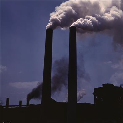 Beijing issues red alert for severe air pollution