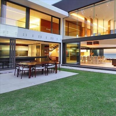 Christmas in Clifton at just R150K a day 