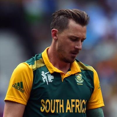 Steyn back to being No 1 test bowler