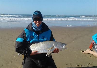 Eden hengel: Knysna haal uit en wys