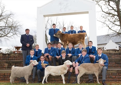 Oakdale wen goud by SA's