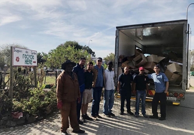 Recycle with the botanical garden