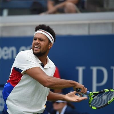 Tsonga claims Antwerp title