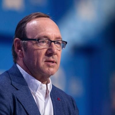 Netflix ends House of Cards 