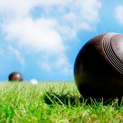 Strong teams representing Eden Bowls