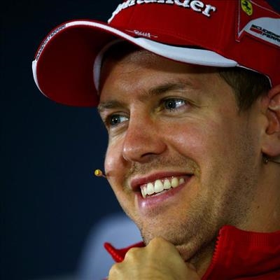 Vettel lays down early marker in Japan