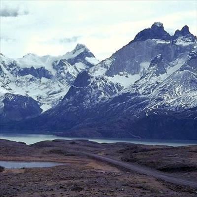 Plane crashes during Andes disaster memorial