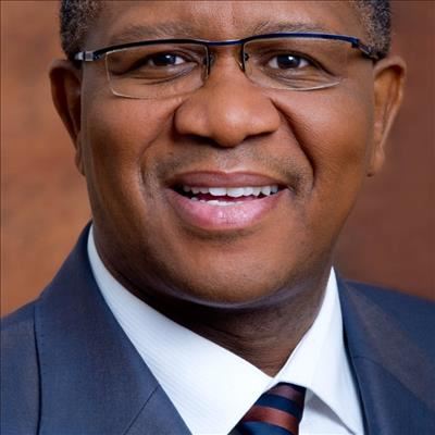 "My R680 000 family trip to Dubai is a private matter"