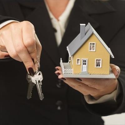 Rental agent VS private landlord
