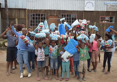 No bare tree for 700 children