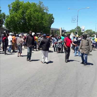 Protesters moving towards Civic Centre
