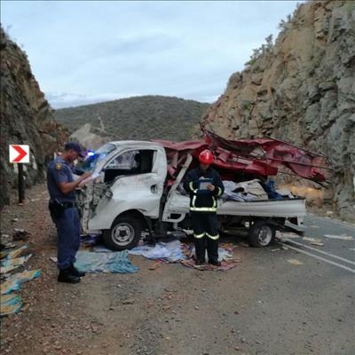Opvolg: 1 Sterf in ongeluk