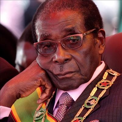 Zimbabwe speaker receives motion to impeach Mugabe