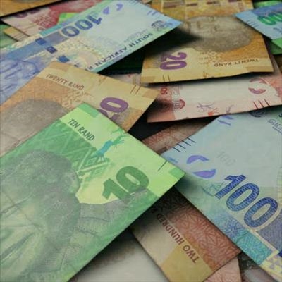 R20 an hour minimum wage approved