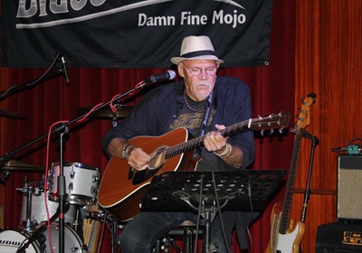No one had the blues at SPCA fundraiser