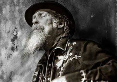 "Cross Bones Blues' in Nieu Bethesda 