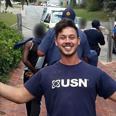 Broers help polisie verdagtes vang
