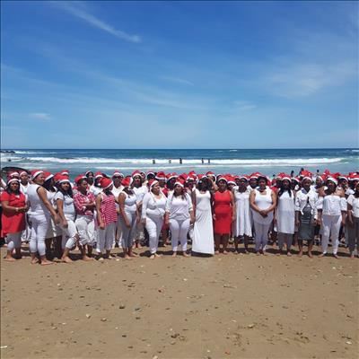 Christmas cheer at Victoria Bay