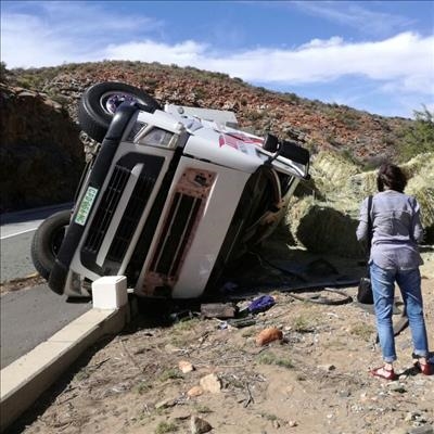 Vragmotor slaan om in Meiringspoort