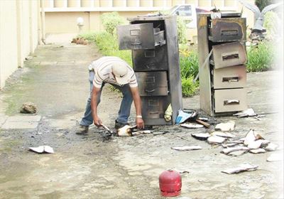 Brand verwoes kerkkantoor