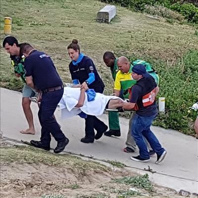 2 afsonderlik uit see gered