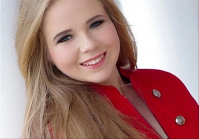 Local model in Miss Africa pageant