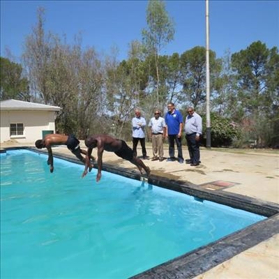7 Oudtshoorn swembaddens oop verklaar