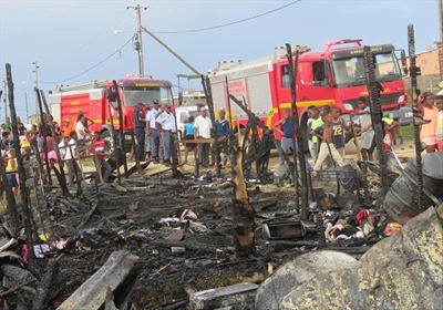 Shack fire leaves 4 families homeless