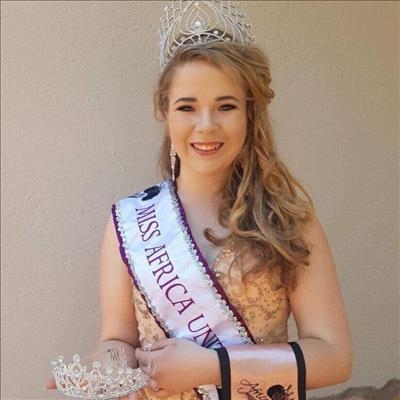 Local model claims prestigious title