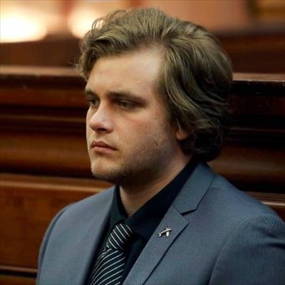 State: Henri van Breda's memory loss selective