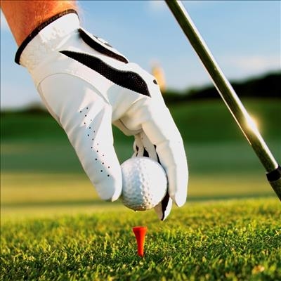 Rain cuts short Saturday's play