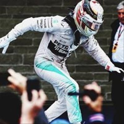 Hamilton has 'zero problems' with Bottas 