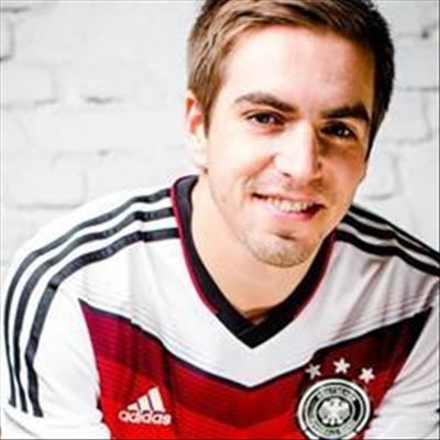 Bayern captain Lahm to retire at end of season 