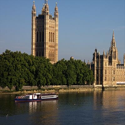 4 Killed in London attack