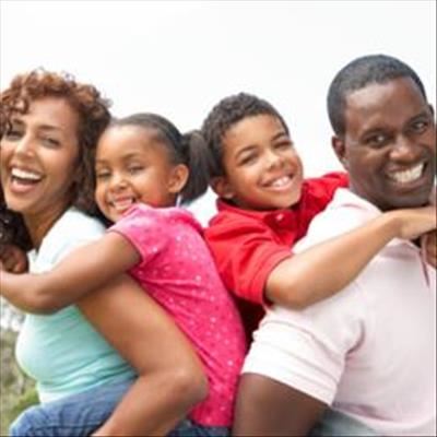 Parents can balance couple time and family time 
