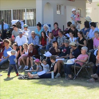 Inwoners bid vir 'n beter SA