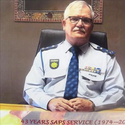 Beloved policeman retires